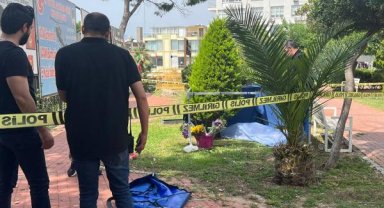 Çiçek satıcısı parkta ölü bulundu