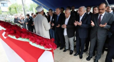 Cumhurbaşkanı Erdoğan, Mehmet Barlas’ın cenaze törenine katıldı