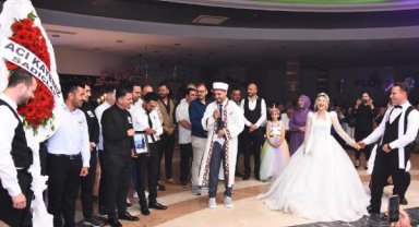 Damadın arkadaşlarından 'cenaze' temalı şaka