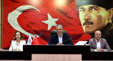 'Deniz Baykal' adı memleketi Antalya'da spor kompleksine verildi