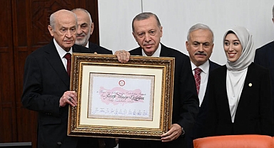 Erdoğan yemin ederek göreve başladı