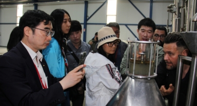 Koreli üreticiler güller diyarında