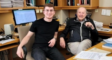 Harvard'daki dahi Türk fizikçinin keşfi, bilimin 175 yıldır peşinde koştuğu gizemi çözdü