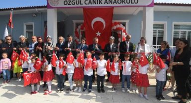 Hayırseverin anaokulunu vali açtı