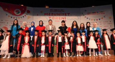 Kepez'in Nasreddin Hoca Kreşleri'nde mezuniyet sevinci