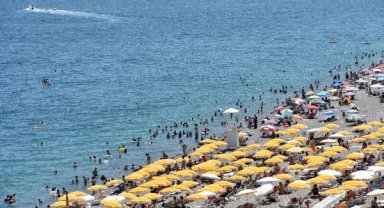 Konyaaltı Sahili'nde bayram boyunca her keseye uygun eğlence