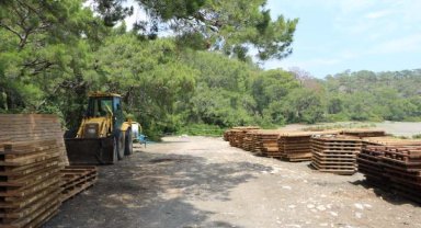 Koylardaki halk plajı çalışması, 'yürütmeyi durdurma' kararı ile son buldu