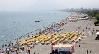 Kurbanını kesen sahil ve mesire alanlarına koştu