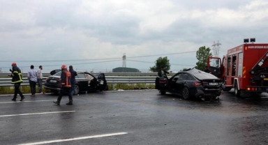 Kuzey Marmara Otoyolu’nda zincirleme kaza: 2’si ağır, 3 yaralı