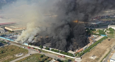 Manisa fabrika yangını 19. saatte kontrol altına alındı 