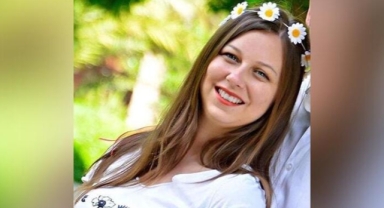 Öğretmen Nazlı, bebeğini yıkarken kalp krizi geçirip, öldü