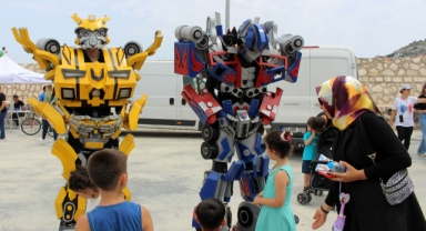 Okullar bitti  şenlik başladı