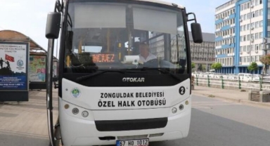 Otobüs de unutulan 1700 dolar, sahibine teslim edildi