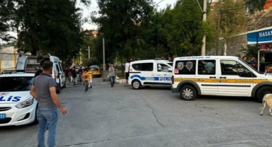 Parkta otururken tartıştığı kişilerce bıçakla öldürüldü