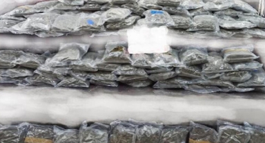 Polisin uygulamasından kaçan taksi şoförü uyuşturucuyla yakalandı