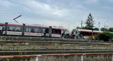 Samsun'da tramvayların çarpışması sonucu 14 kişi yaralandı