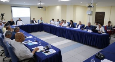 Skandal saldırı  Kaş Meclisi’nde