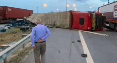 Tarsus'ta 9 aracın karıştığı zincirleme kazada 4 kişi yaralandı