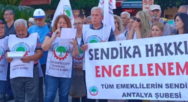 Tüm Emekliler sokağa döküldü