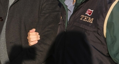 Ülke genelindeki FETÖ operasyonlarında 25 şüpheli gözaltına alındı