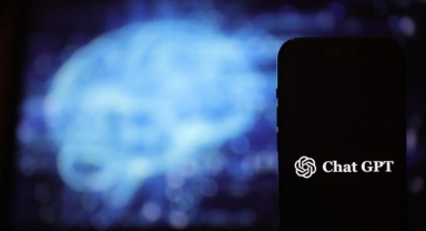 Yapay zeka distopik filmleri aratmayan gelişmelerle gündemden düşmüyor