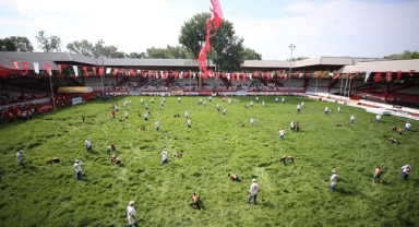 662. Tarihi Kırkpınar Yağlı Güreşleri, Edirne'de başladı