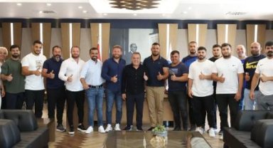 Antalya Büyükşehir güreşçileri Kırkpınar'a hazır