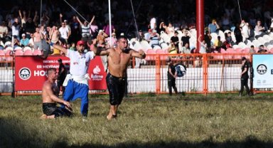 Antalya, Kırkpınar'da başpehlivanlığa ambargo koydu