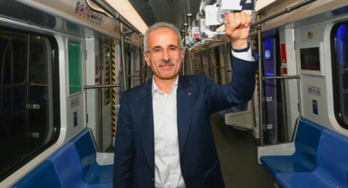 Bakan Uraloğlu: Marmaray'ı 10 yılda 1 milyar kişi kullandı