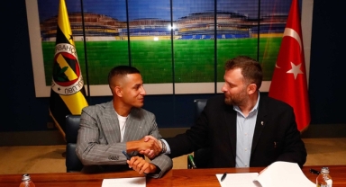 Bartuğ Elmaz Fenerbahçe'de