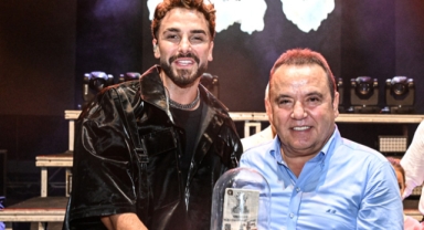 Cumhuriyet Meydanı  ‘Sefo’yla açıldı