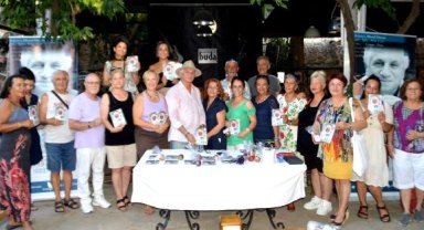 Elmanın hikâyesi şiir kitabı oldu