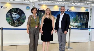 Havalimanında geri dönüşüm sergisi