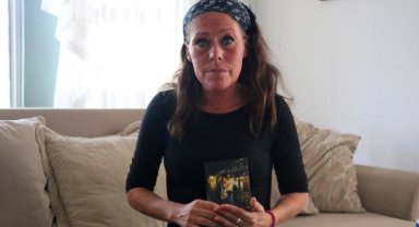 İsveçli Jennie, kavgada ölen eşi için adalet istedi