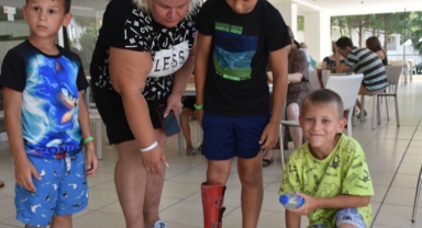 İYİLİK MELEĞİ YANA