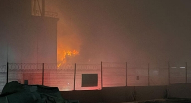 Kağıt fabrikasında yangın