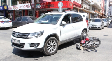 Kazada, motosiklet sürücüsü yaralandı