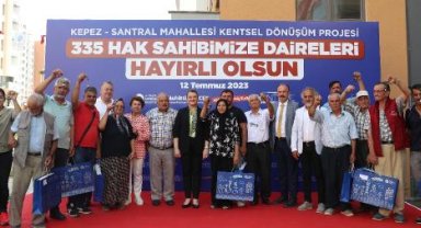 Büyükşehir 8 blokta 441 daireyi hak sahiplerine teslim etti 