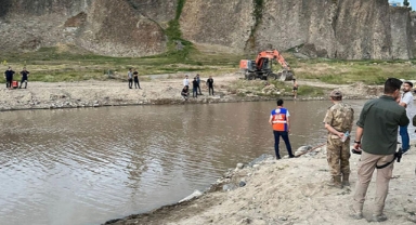 Koyunu kurtarmak isterken,suya düşüp boğuldu