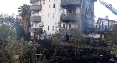 Otel lojmanı yandı
