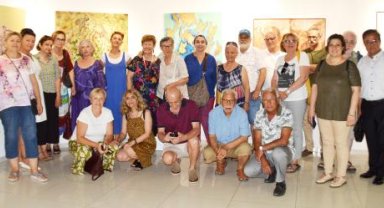 Ressam Topçu'dan 'soyuta yolculuk' sergisi