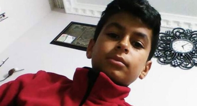 Serinlemek için girdiği denizde boğuldu