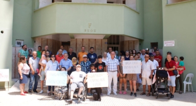 SİTEDE ‘YIKIM’ İSYANI