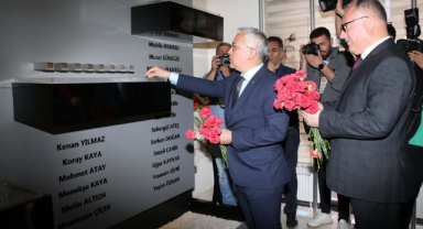 Sivas olaylarında hayatını kaybedenler anıldı