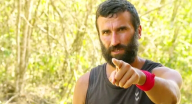 Survivor Hikmet başcazgırı dövdü