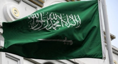 Suudi Arabistan, Türkiye dahil 12 ülke için elektronik vizeye geçiyor 