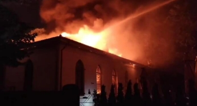 Topkapı Sarayı'nın içindeki tarihi restoranda yangın