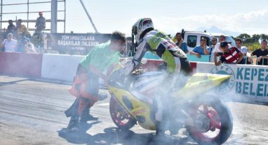 Türkiye Drag Şampiyonası Kepez'de