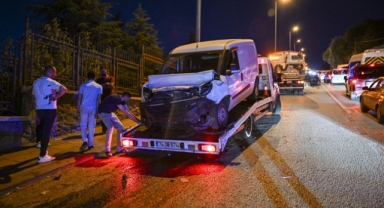 10 araç birbirine girdi