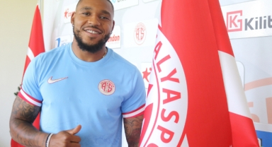 Antalyaspor'a Kongolu forvet